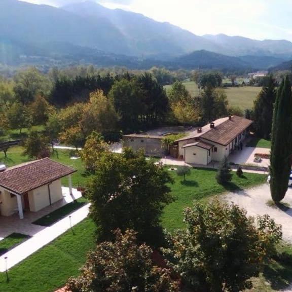 فيلا سان ماسيموفي Agriturismo Le Due Arcate المظهر الخارجي الصورة