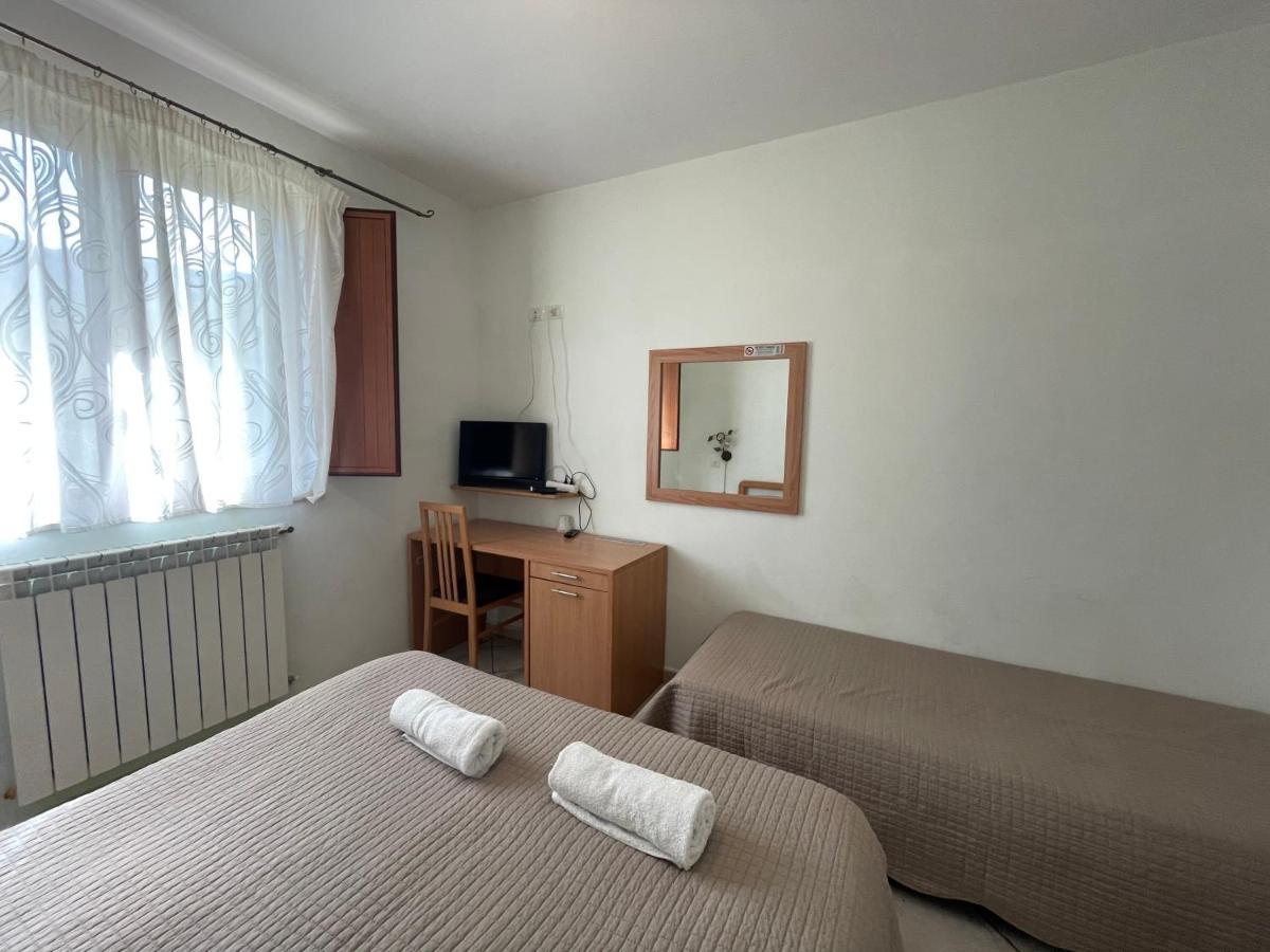 فيلا سان ماسيموفي Agriturismo Le Due Arcate المظهر الخارجي الصورة